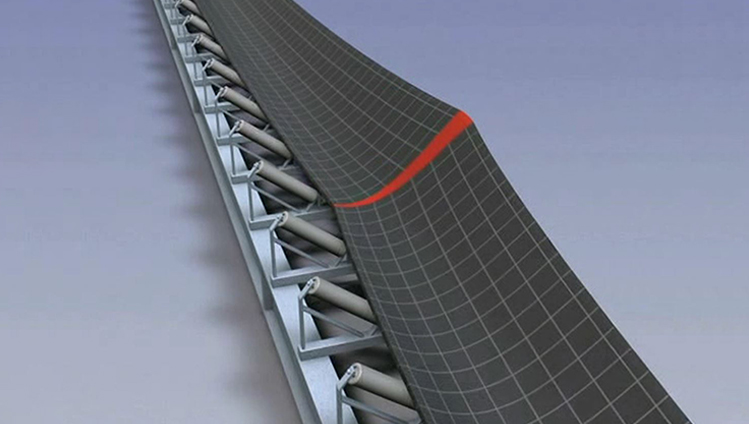 In order to achieve exact tracking of the belt it is imperative that the belt itself is straight.
<br><br>
In the manufacturing process modern methods – for instance prestressing during the vulcanization – ensure that the belt is straight. However the splicing of the belt in the conveyor is a process which depends on good workmanship. When the splice is not optimally made and the alignment of the two belt ends is not precise, then the alignment of the belt in the splice is not true either.
<br><br>
Here the mistracking of the belt can be seen, which results from a splice which was manufactured with an angle.