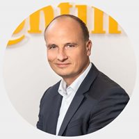 Dr. Georg Ullmann